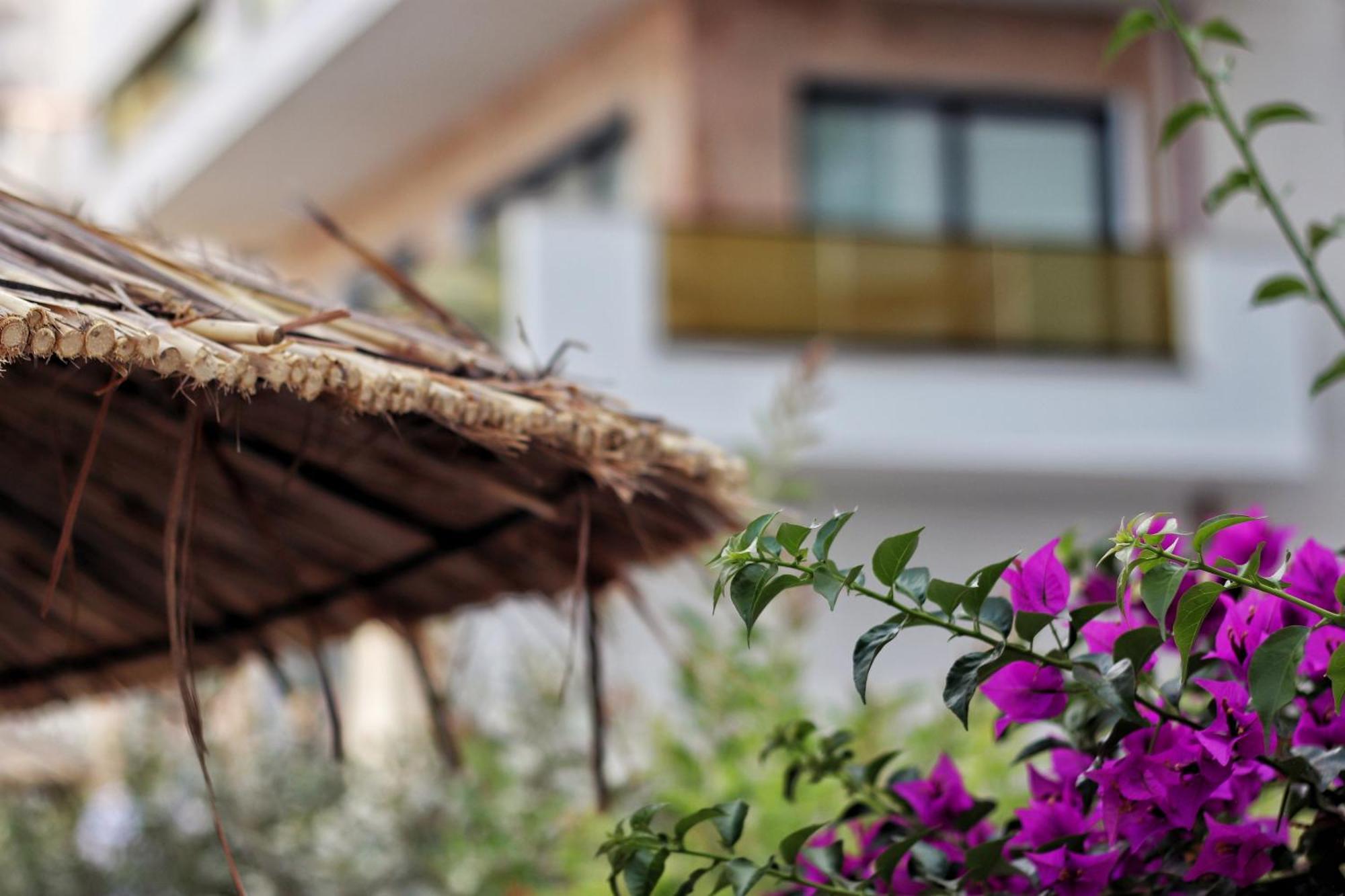 Golden Beach Suites Sarande Exterior photo
