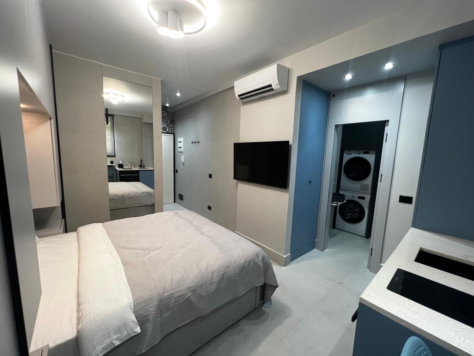 Golden Beach Suites Sarande Exterior photo