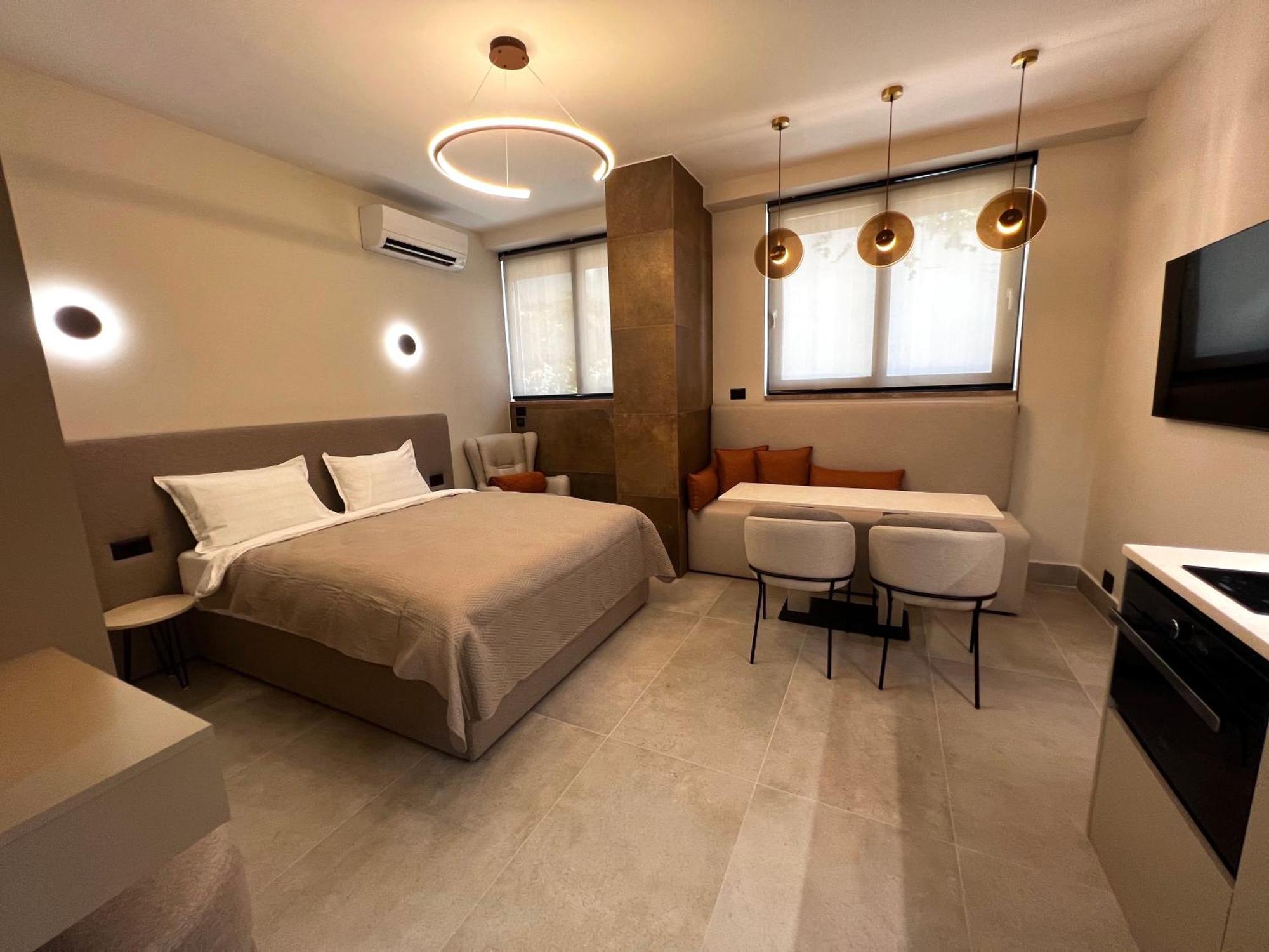 Golden Beach Suites Sarande Exterior photo